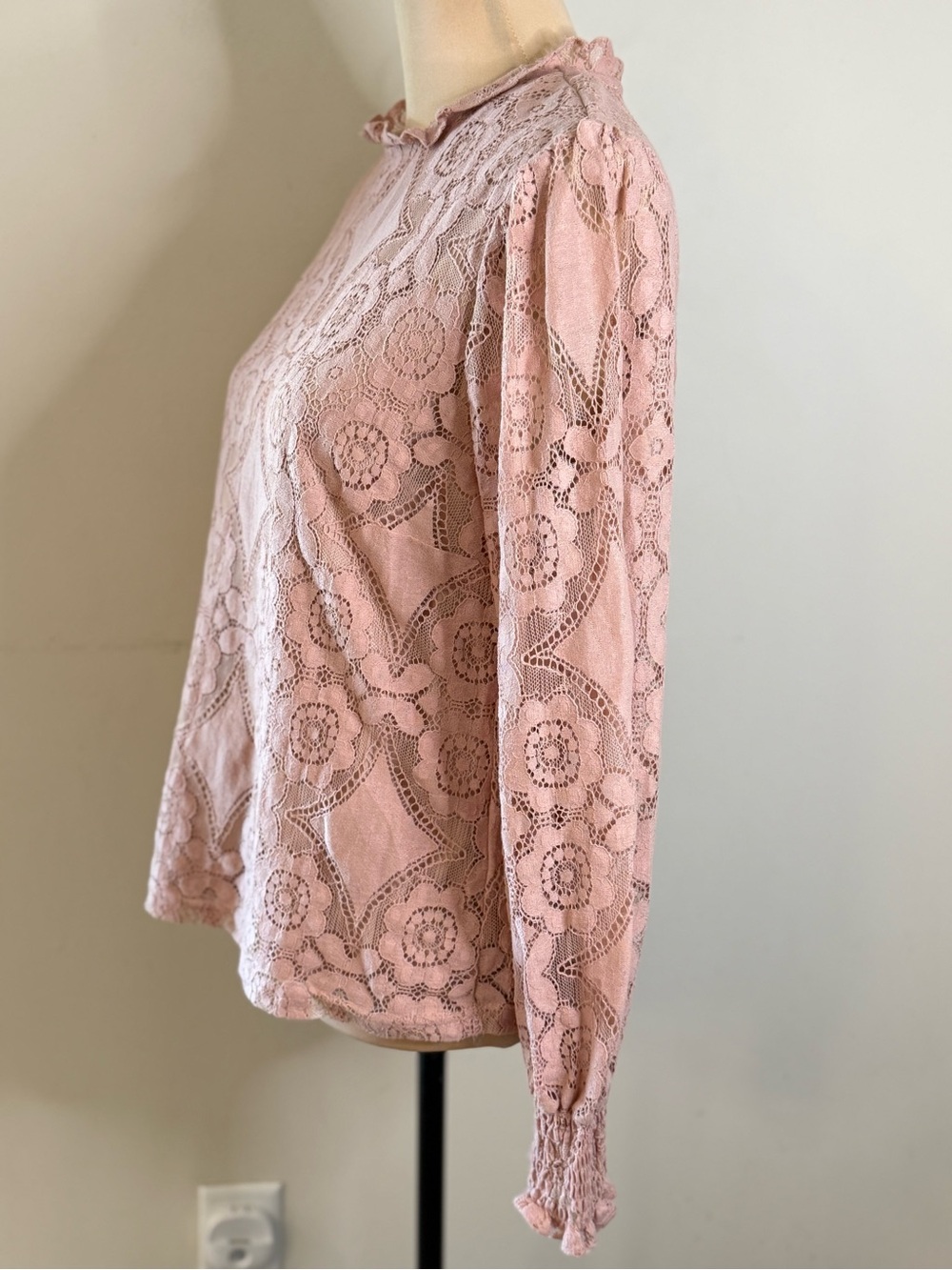 Ultra Pink blush pink lace ruffle cottage prairie western long sleeve top M - Picture 3 of 13